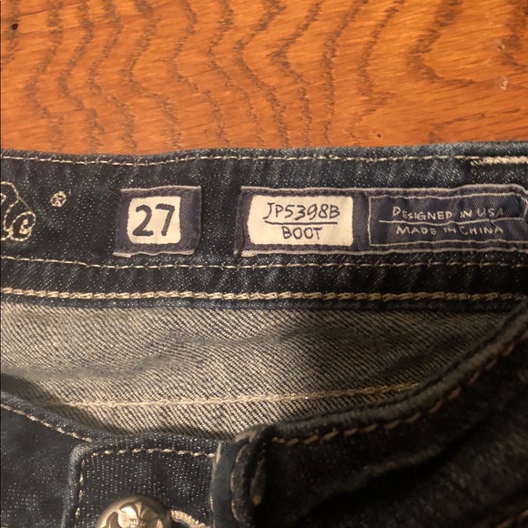 SOLD Miss Me jeans - Picture 7 of 7